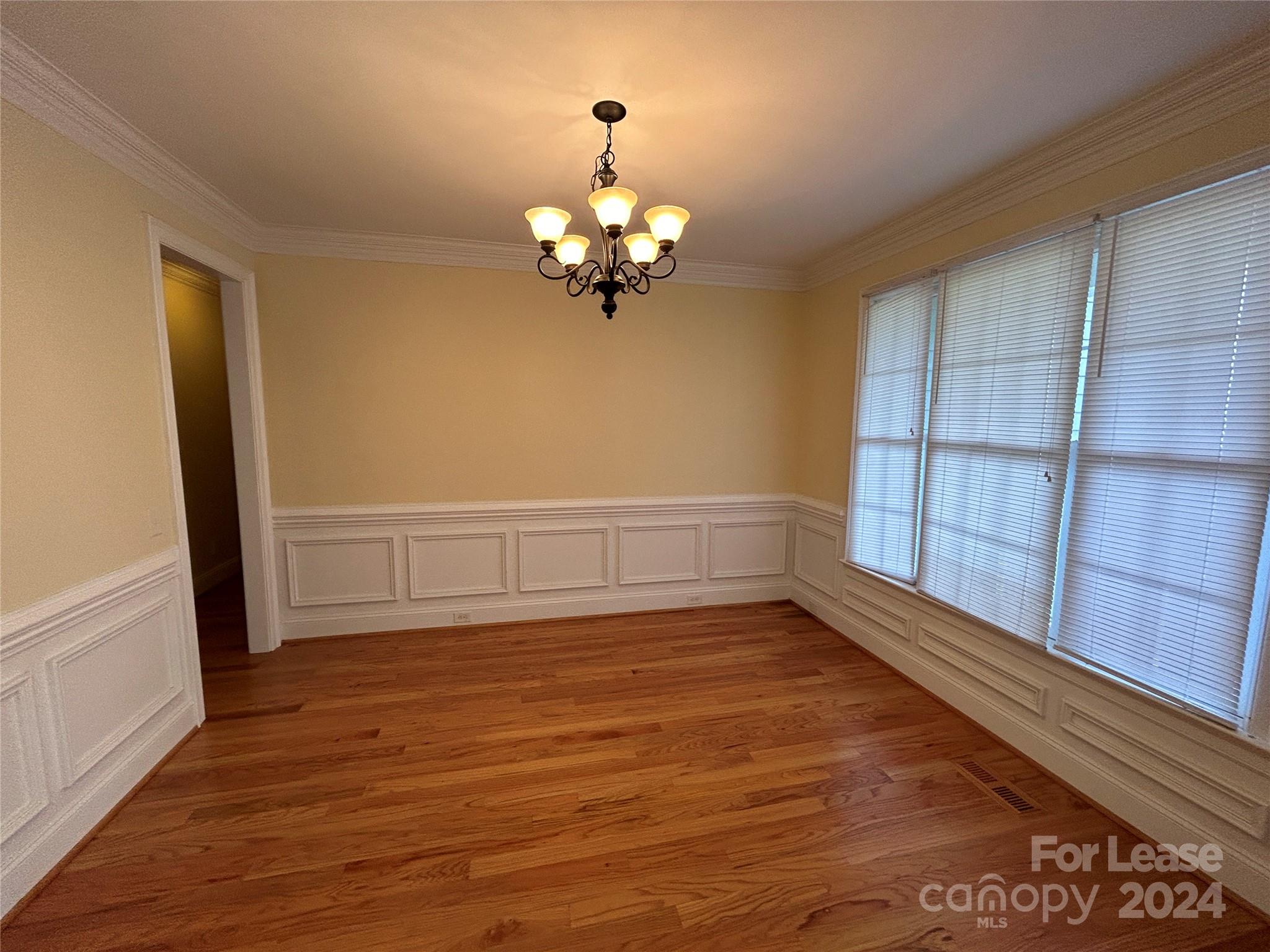 Paramount Shores - Residential Lease