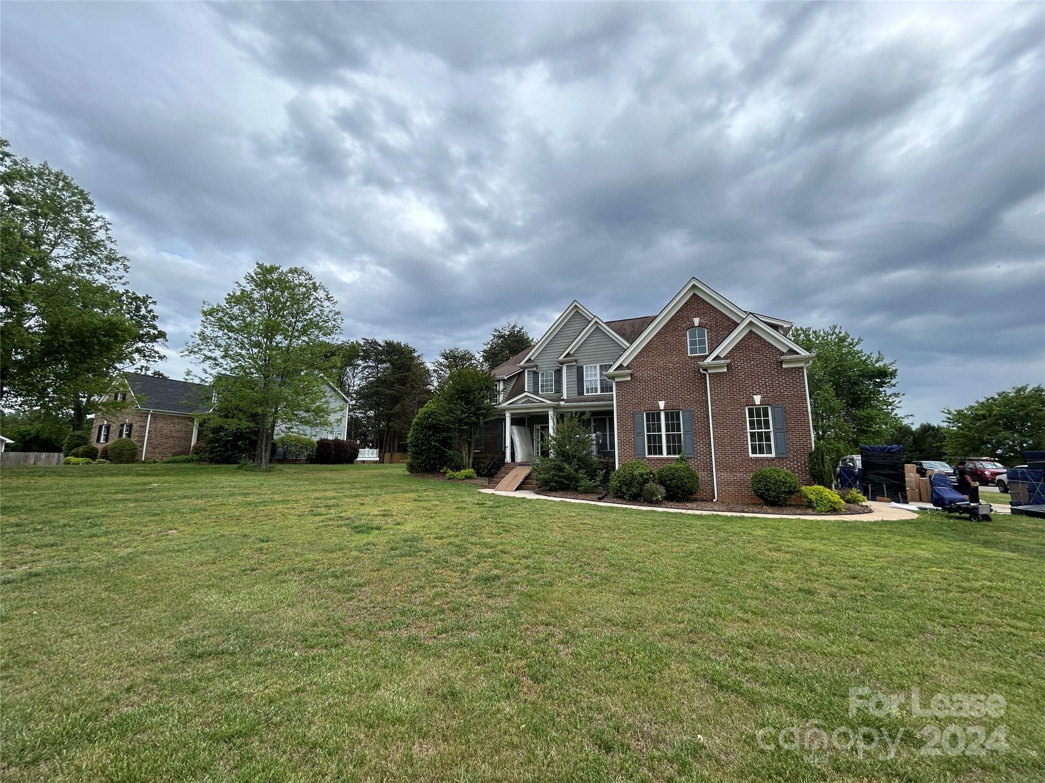 Paramount Shores - Residential Lease