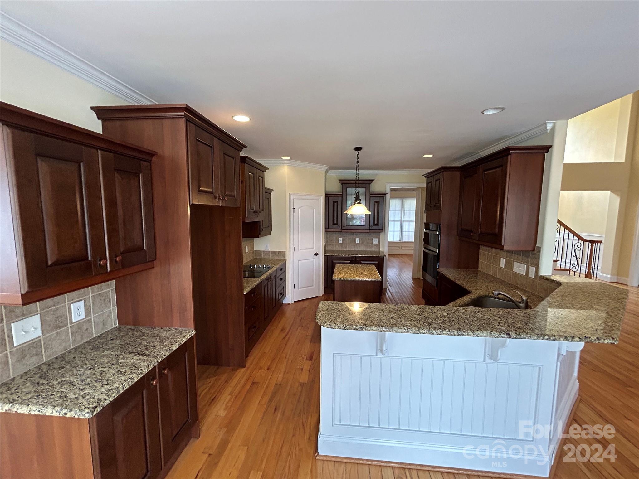 Paramount Shores - Residential Lease