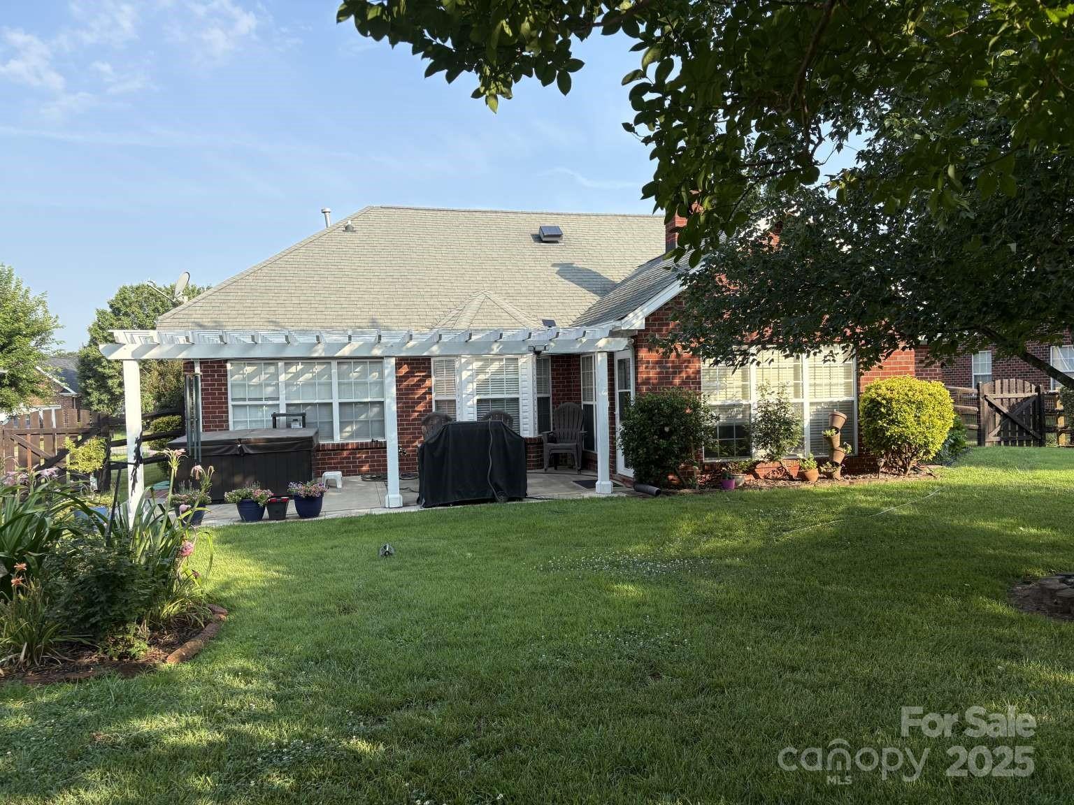 Yates Meadow - Residential