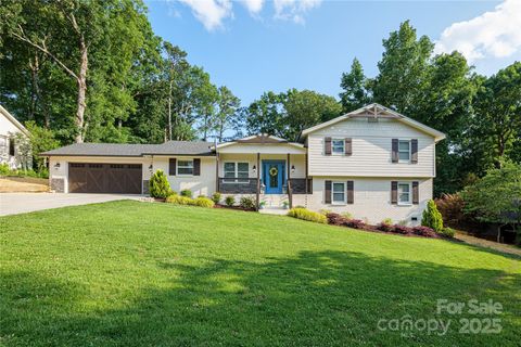 932 Shady Bluff Drive Charlotte NC 28211