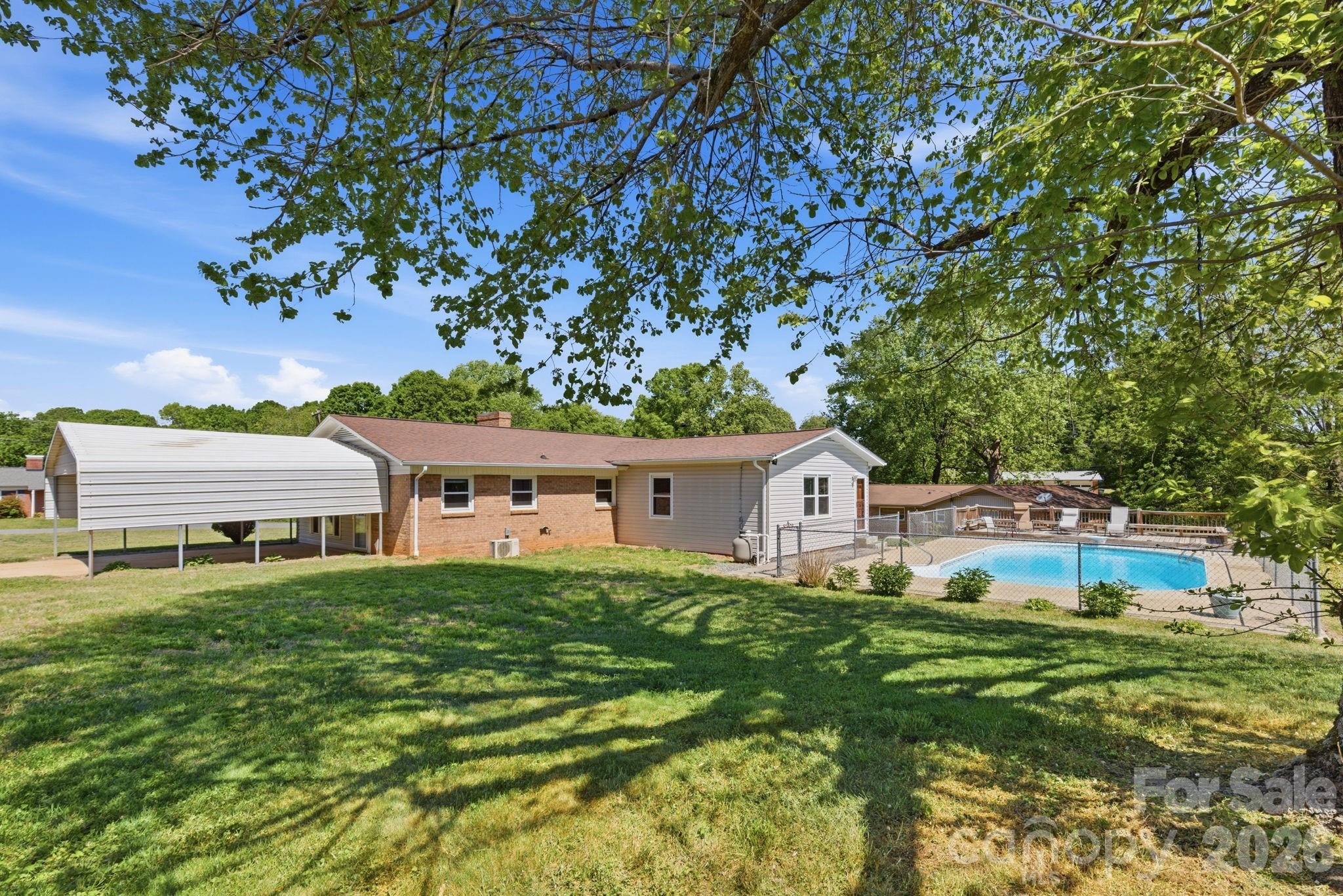 Willow Oaks - Residential