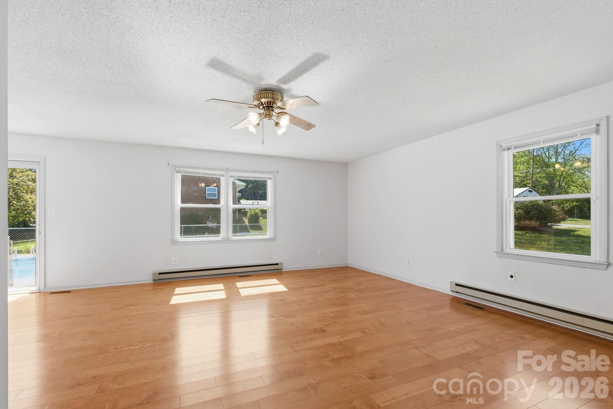 Willow Oaks - Residential