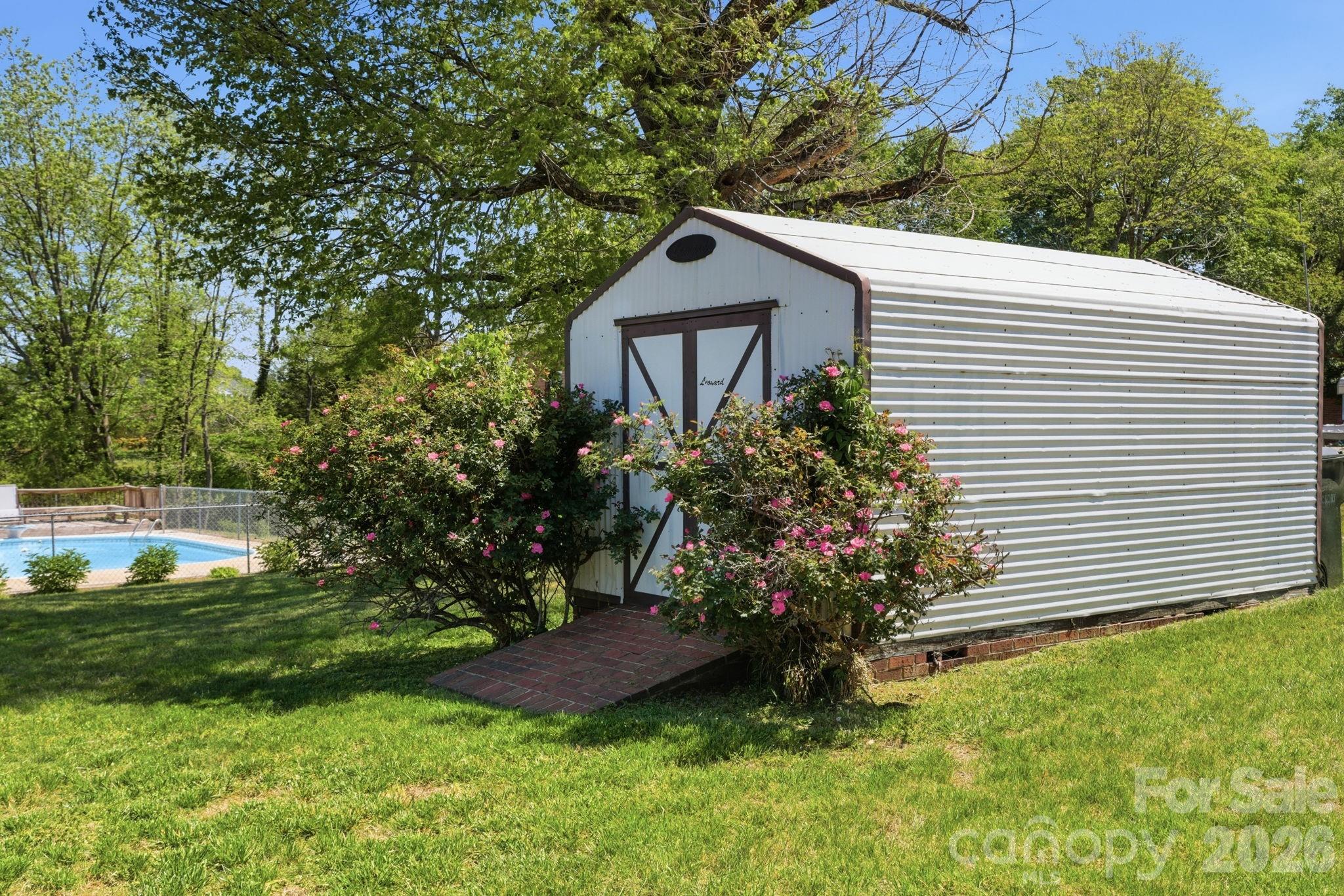 Willow Oaks - Residential
