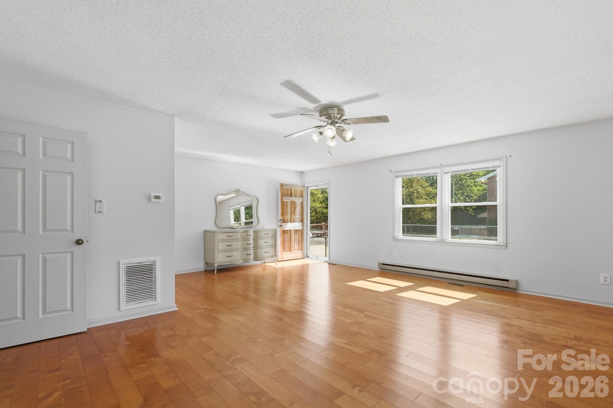 Willow Oaks - Residential