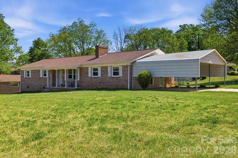 Photo of 1480 21st Street NE, Hickory, NC 28601 (MLS # 4371874)