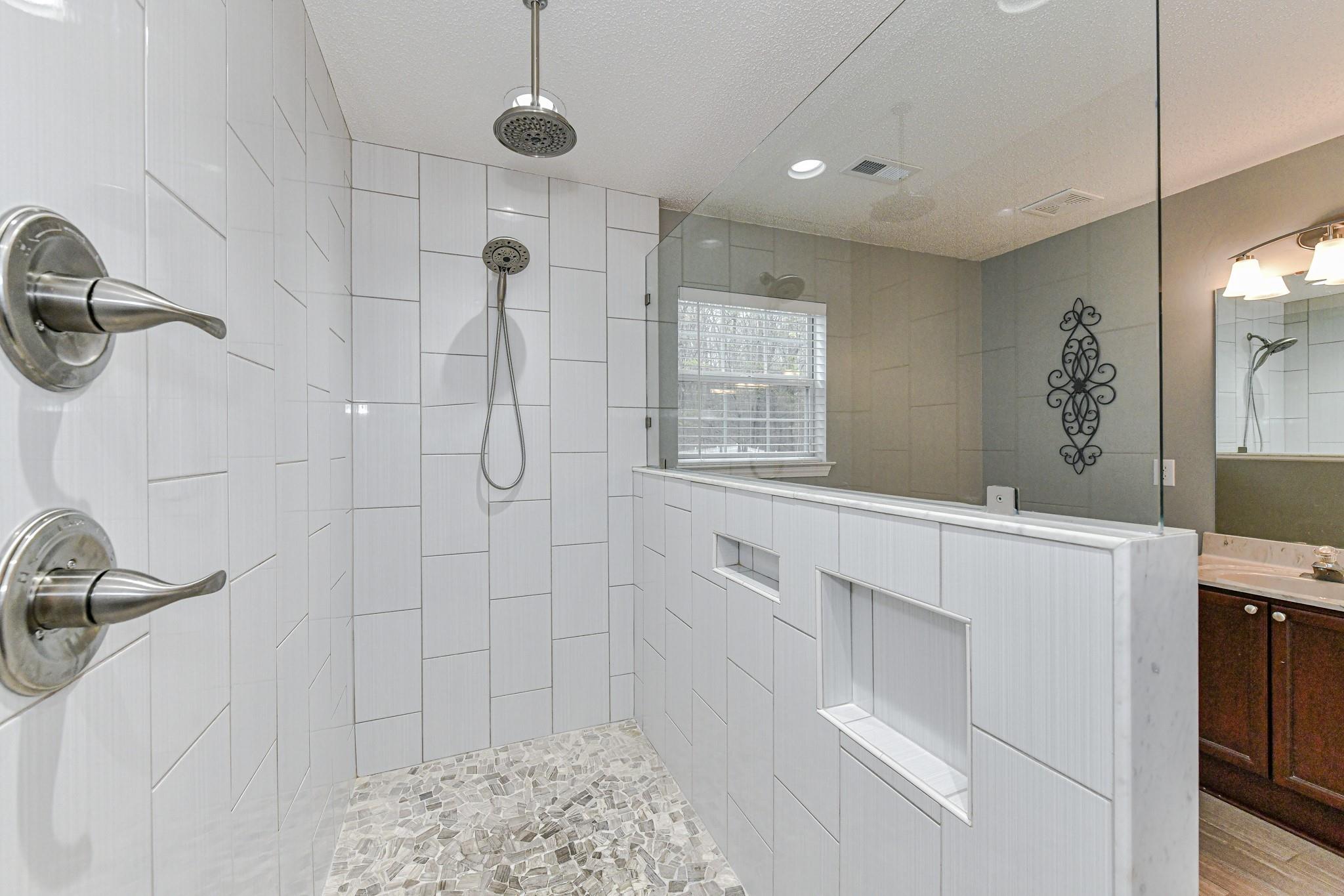 Brandon Oaks - Residential