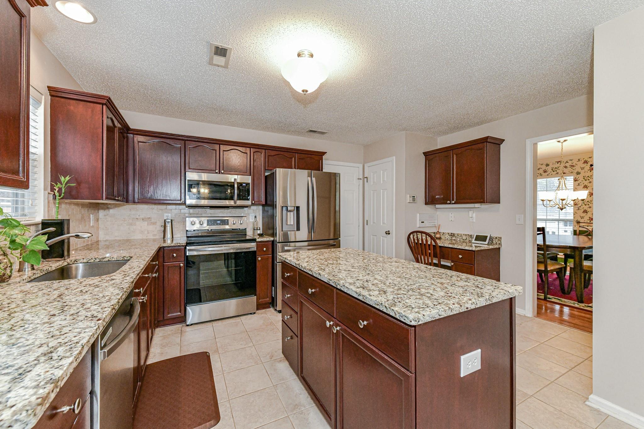 Brandon Oaks - Residential