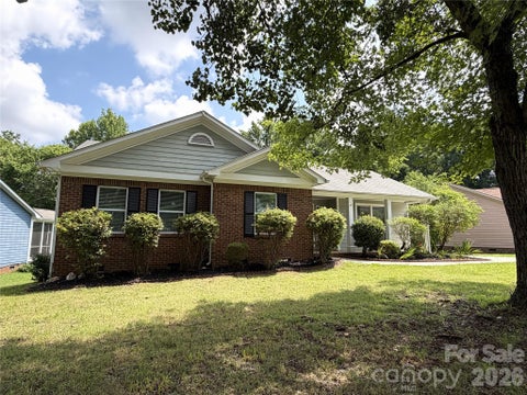 Photo of 3323 Chistow Road, Matthews, NC 28105 (MLS # 4398807)