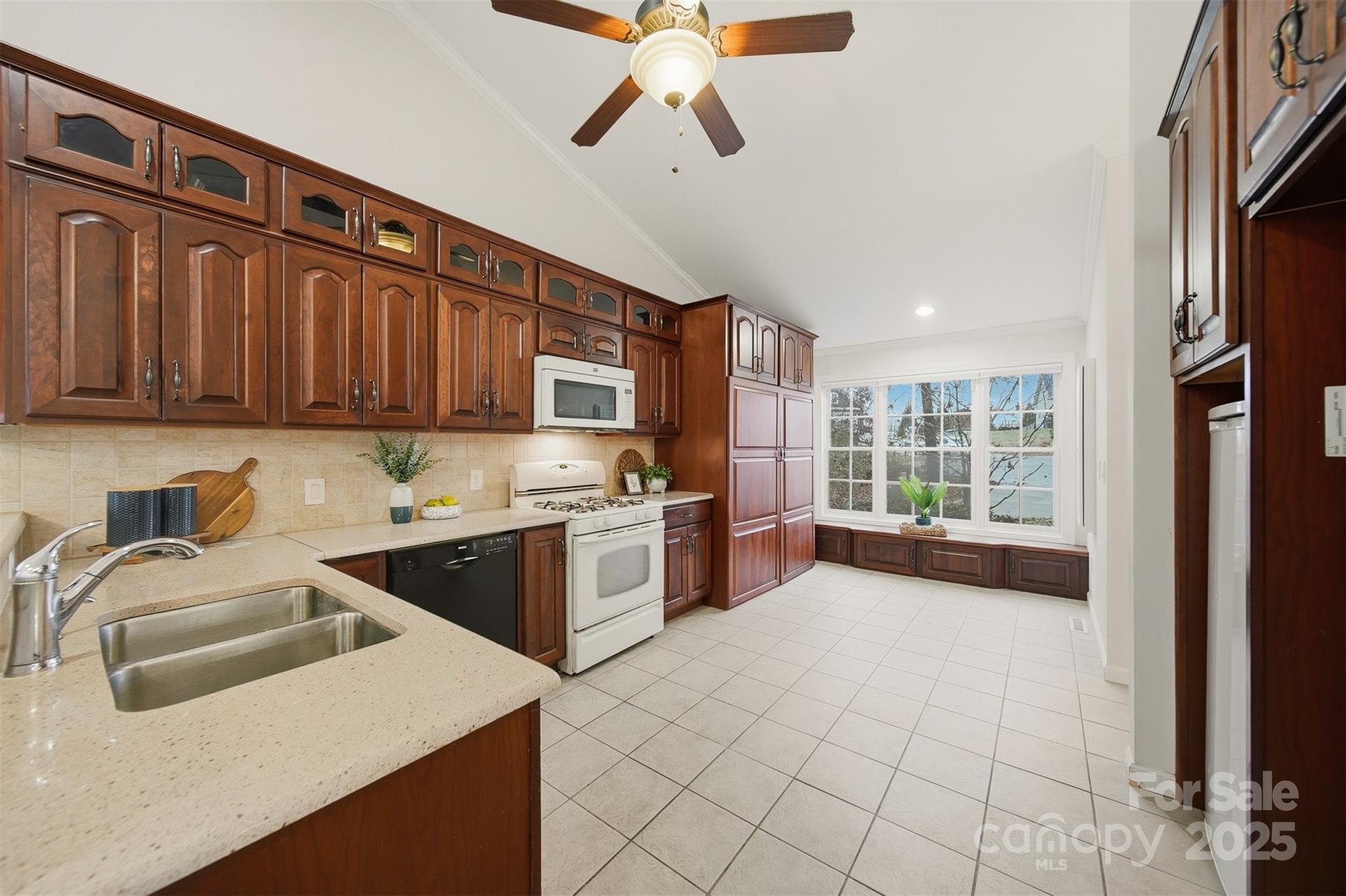 Brooks Glen - Residential