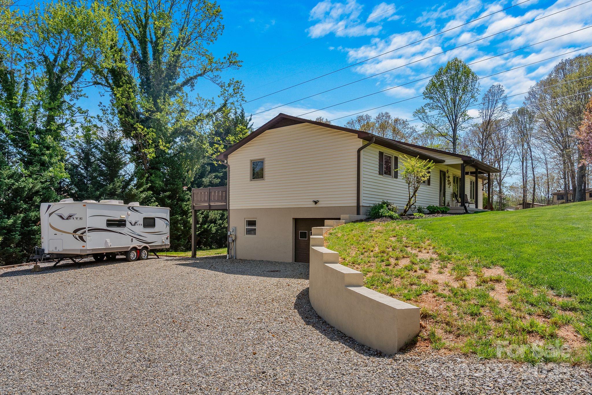 40 Singing Pines Drive