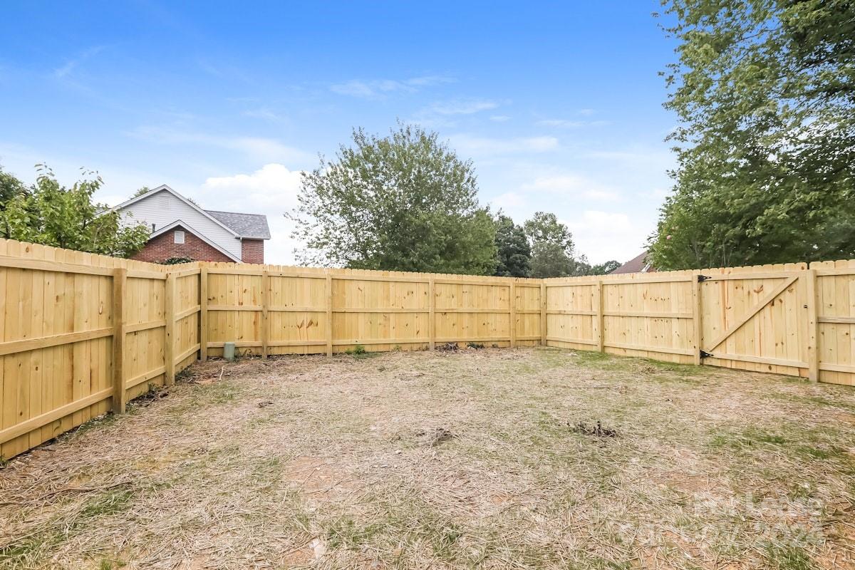 Ashe Croft - Residential Lease