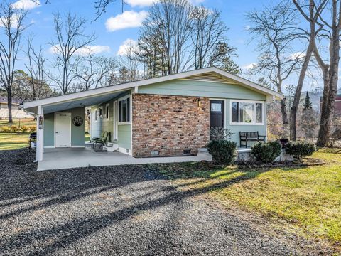 104 Flat Creek Road Black Mountain NC 28711