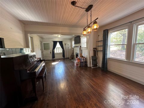 A home in Lenoir