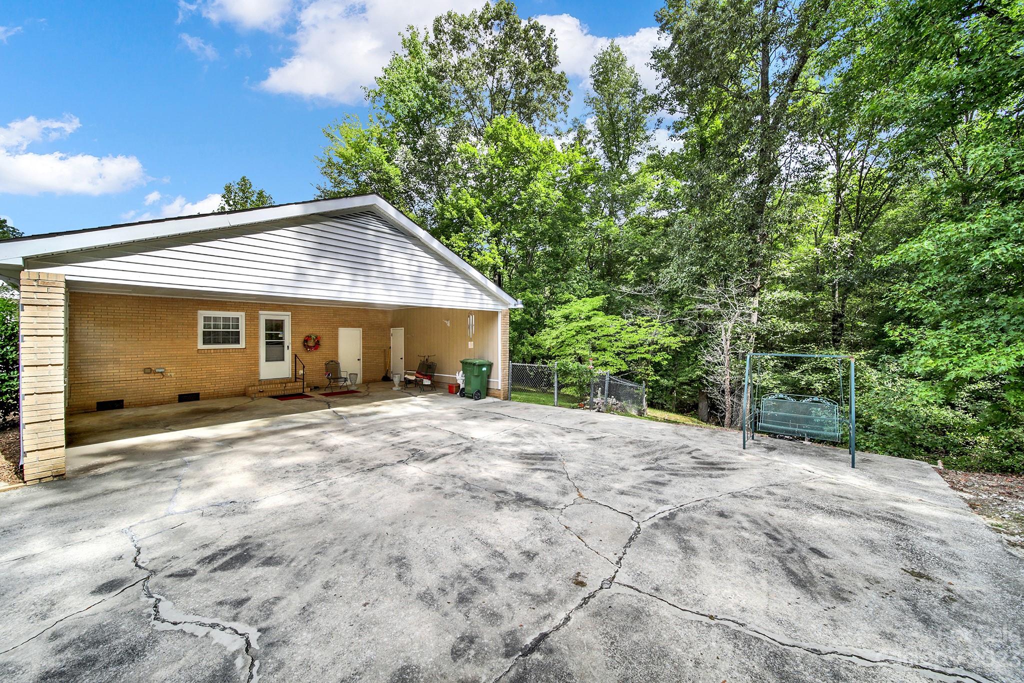 Robinwood - Residential