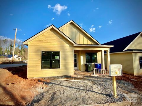 174 N Mitchell Street Rutherfordton NC 28139