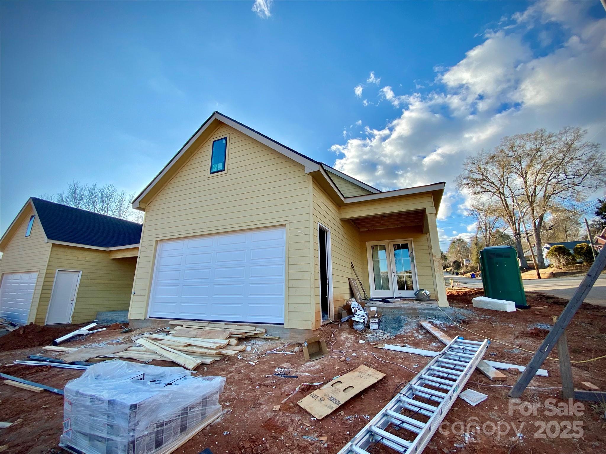 174 N Mitchell Street