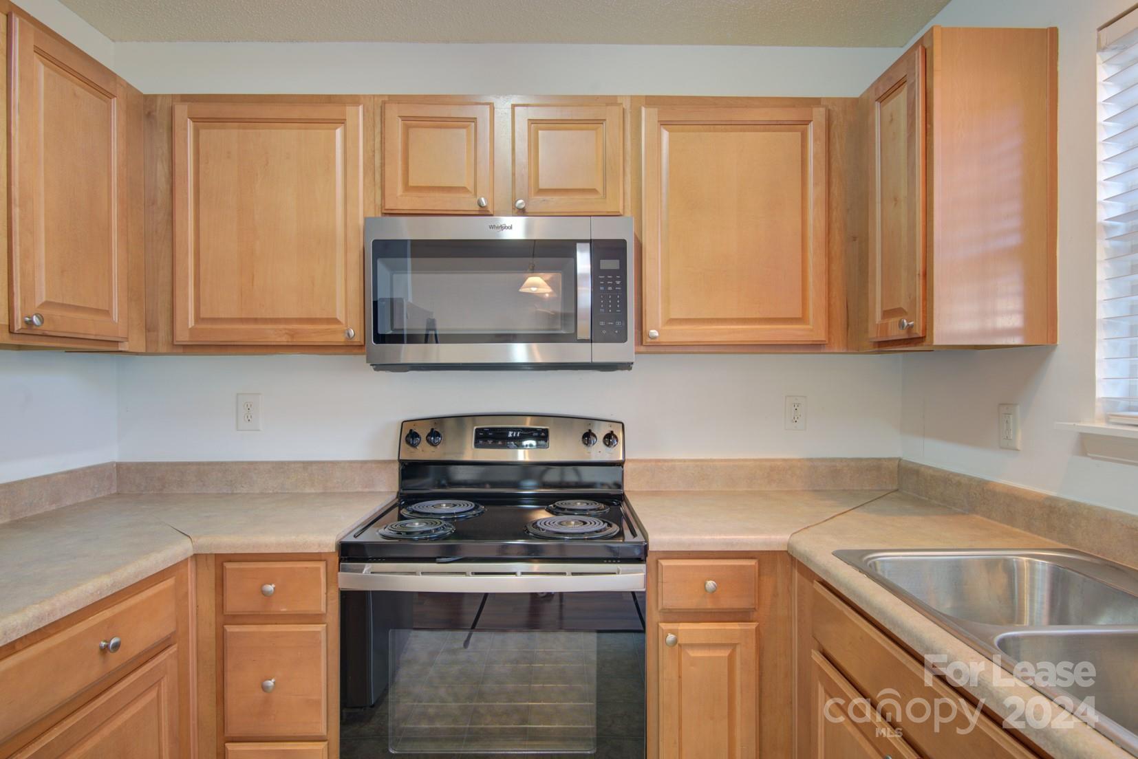 The Townes at Old Stone Crossing - Residential Lease