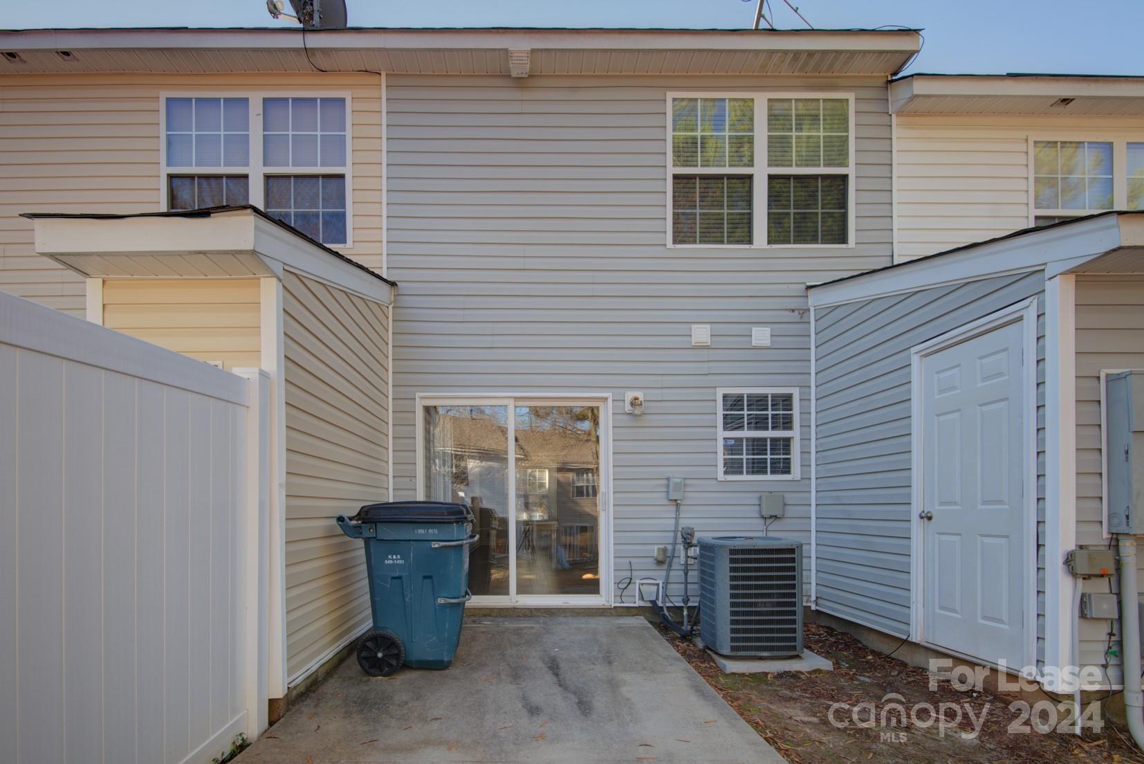 The Townes at Old Stone Crossing - Residential Lease