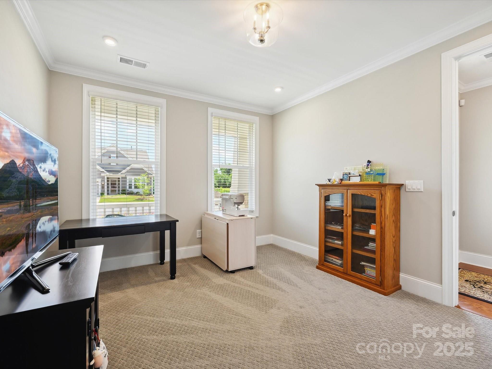 10305 Superb Lane
