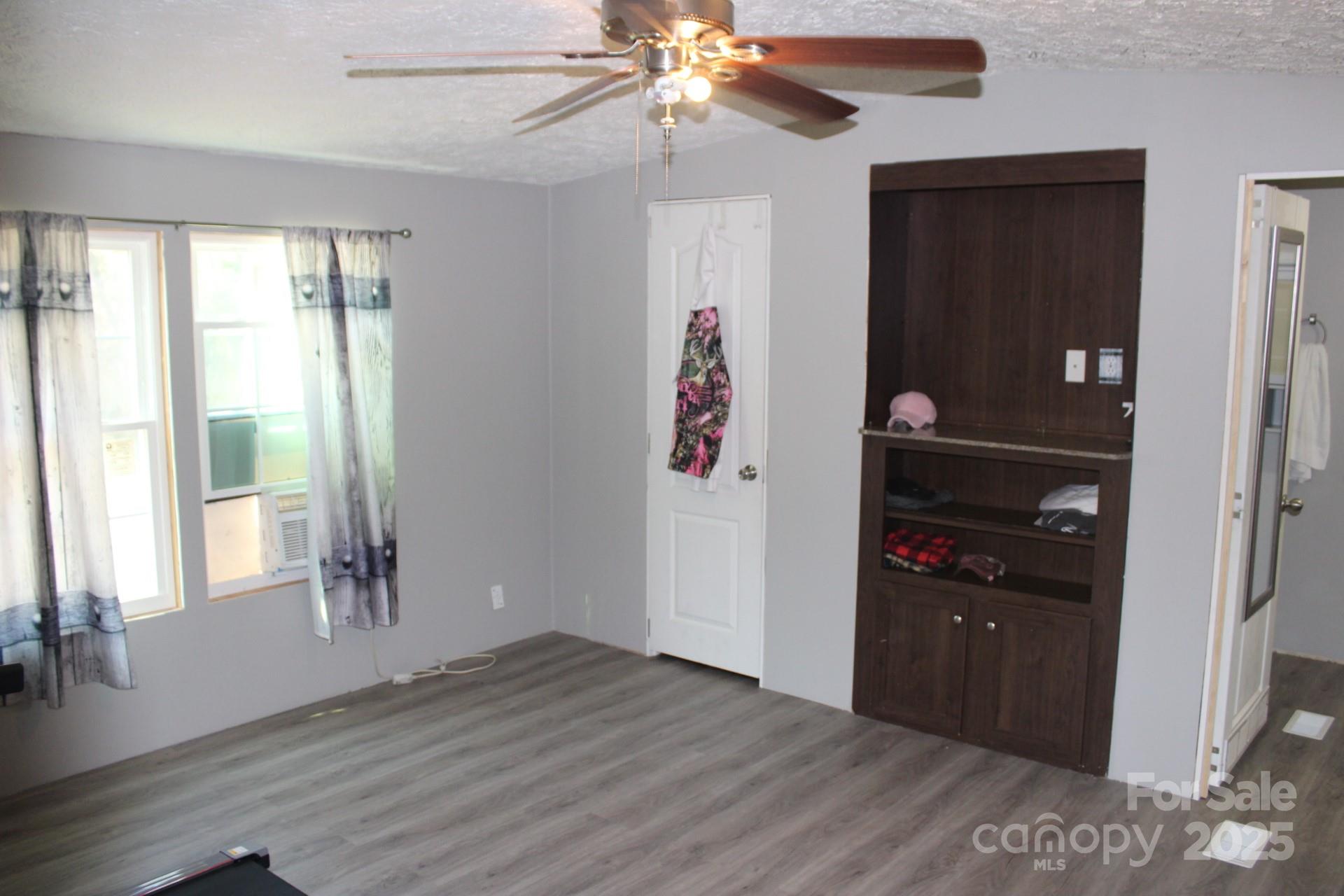 Deer Meadows - Residential