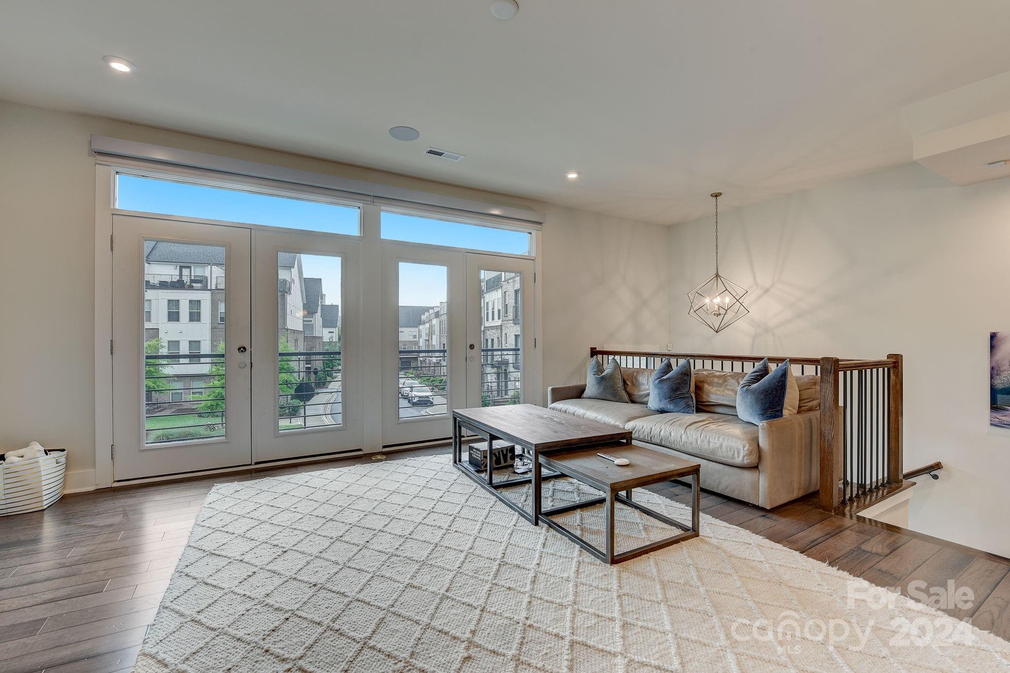 Central Point - Residential