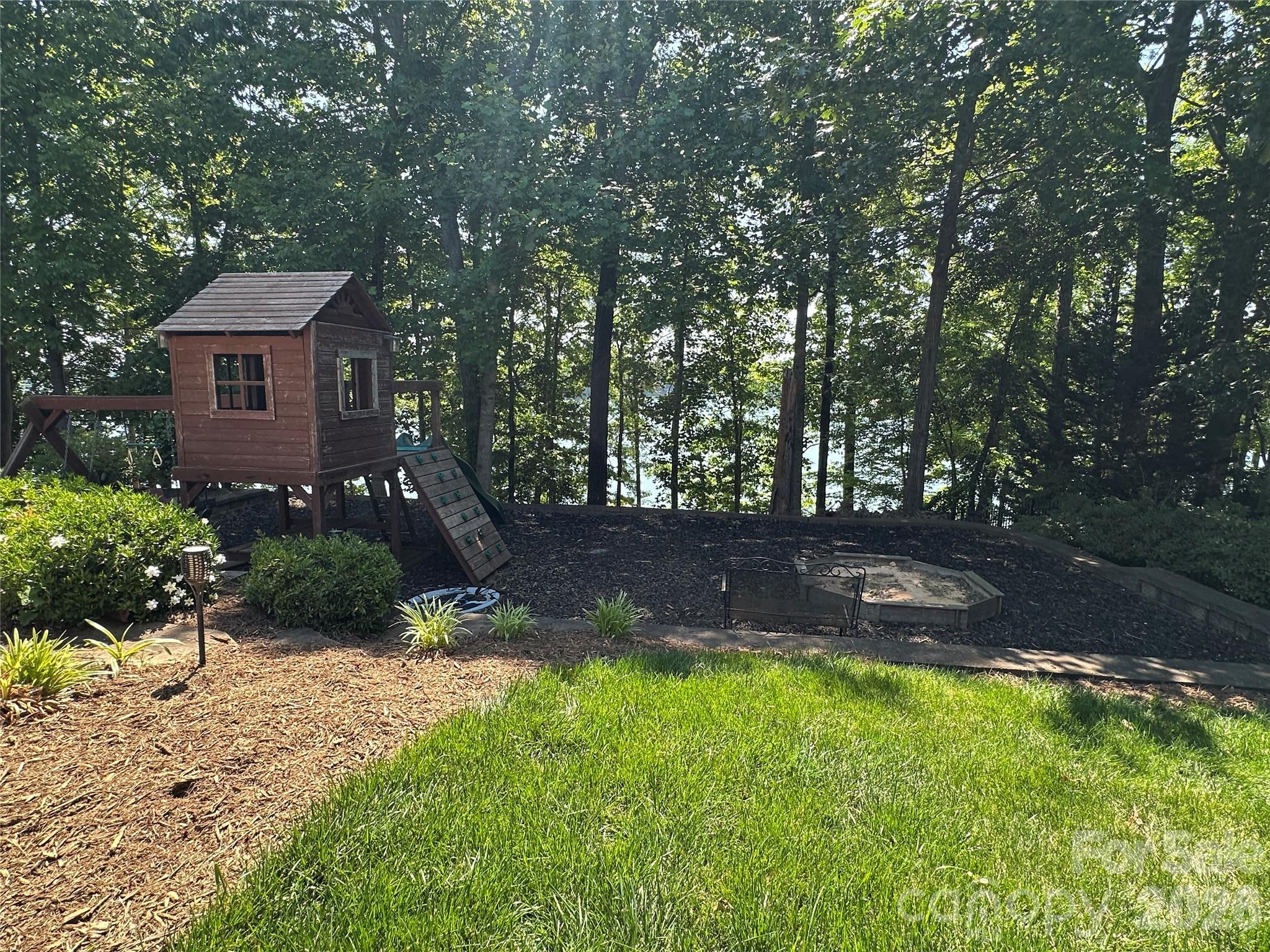 221 Whiterock Drive