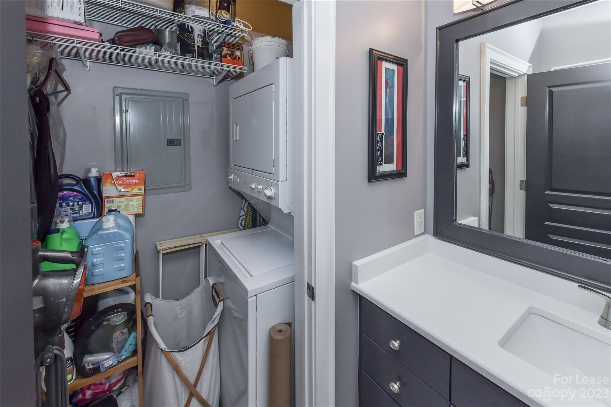 Park Avenue Condominiums - Residential Lease