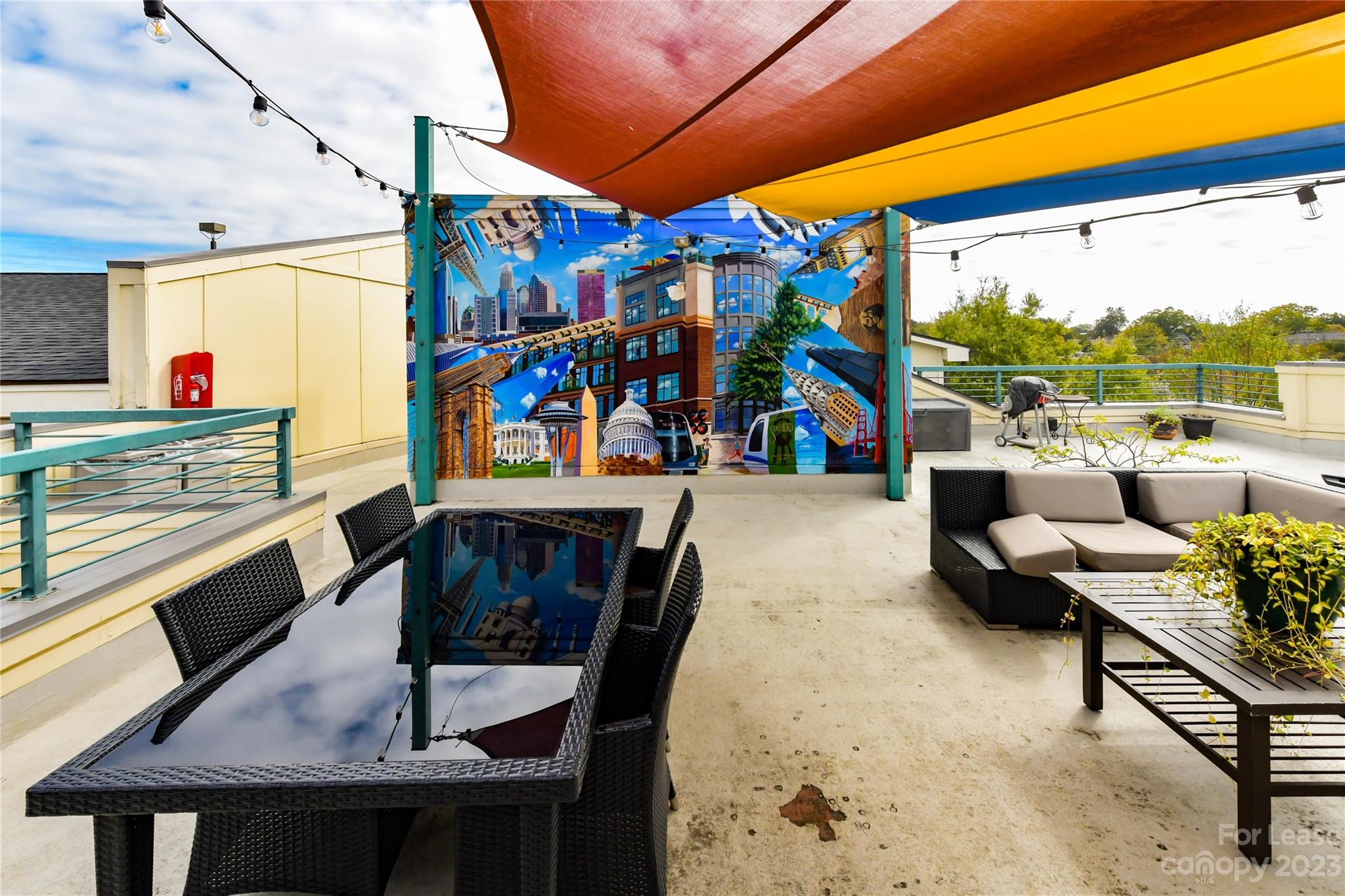 Park Avenue Condominiums - Residential Lease