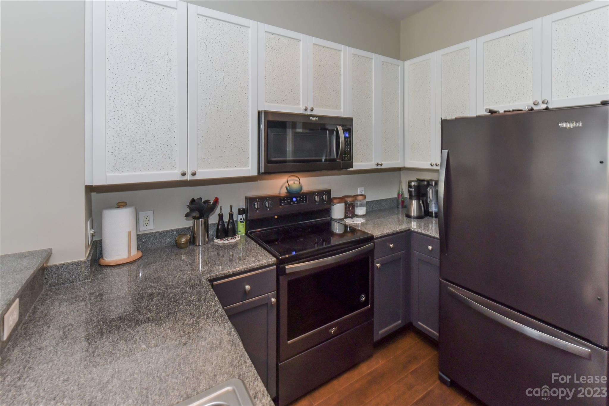 Park Avenue Condominiums - Residential Lease