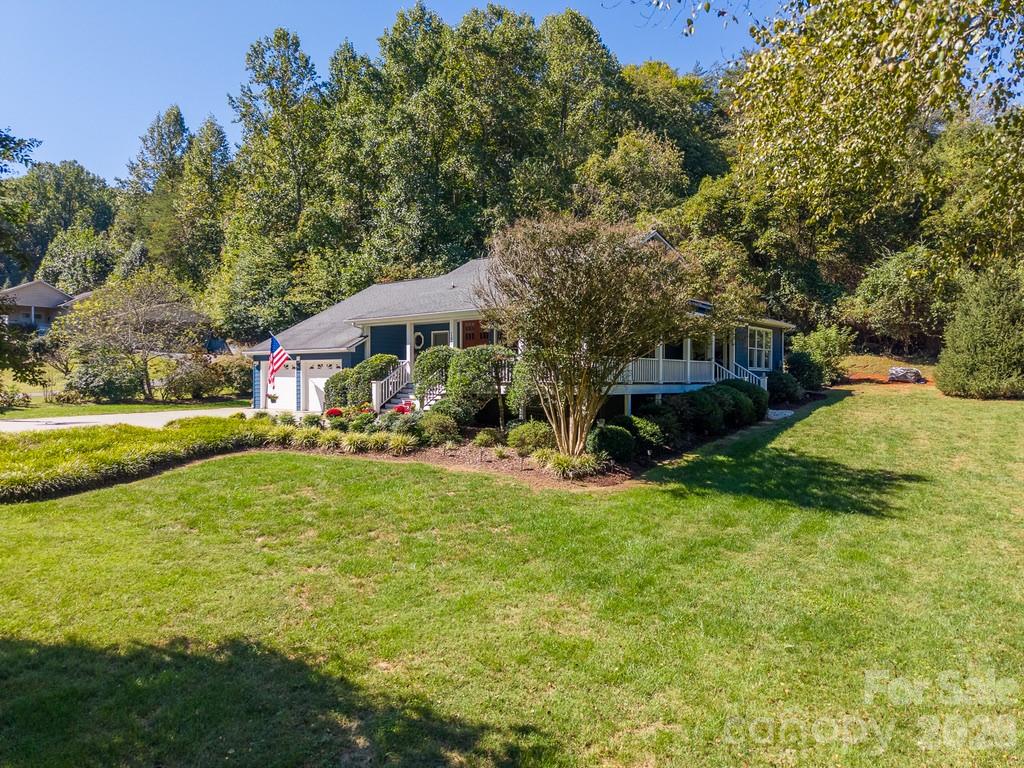 180 Paw Paw Cove
