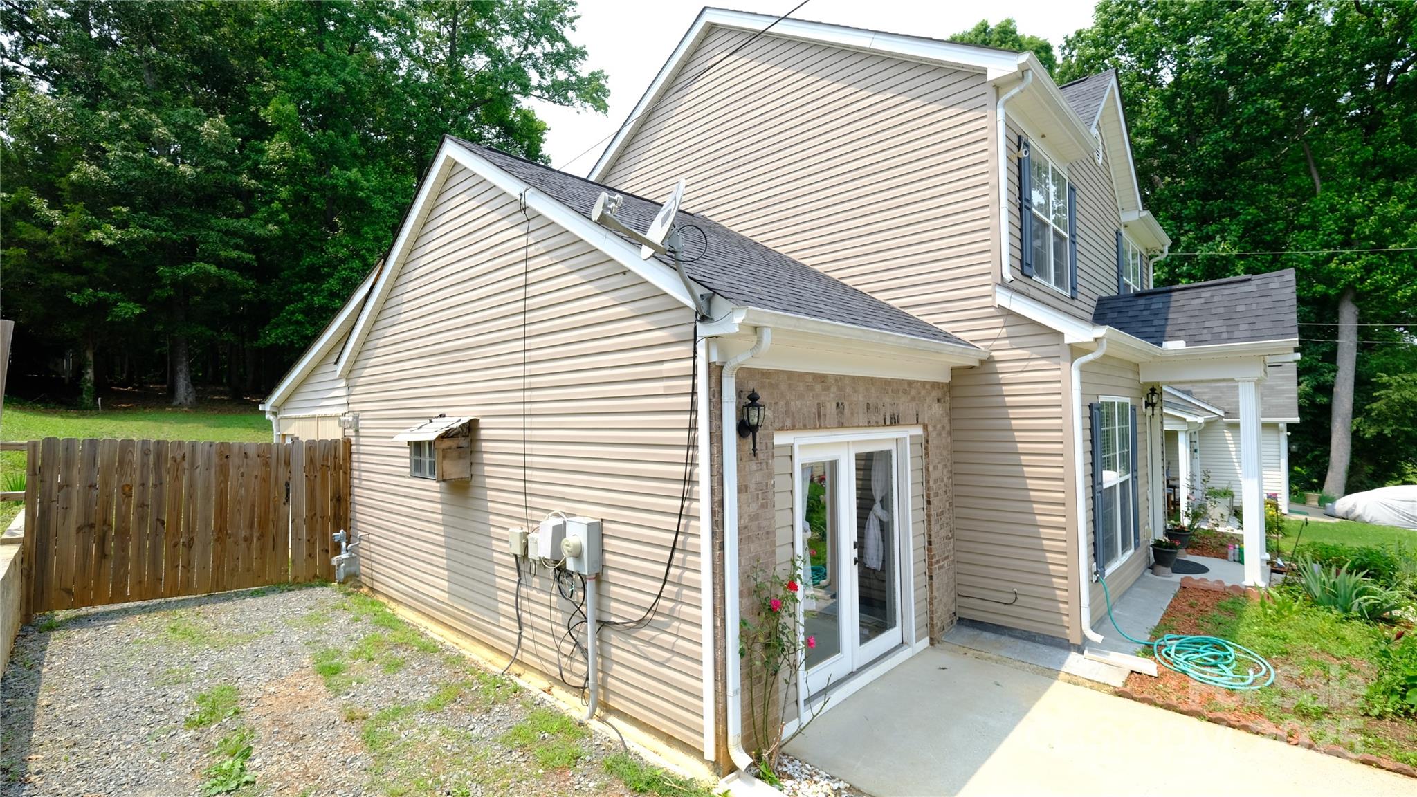 7046 Dorn Circle