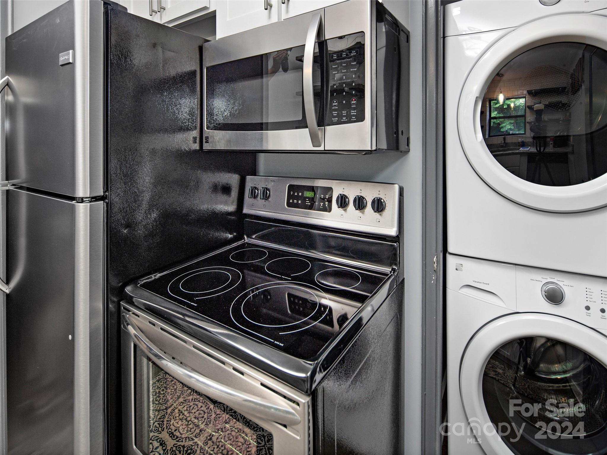 Beverly Condos - Residential