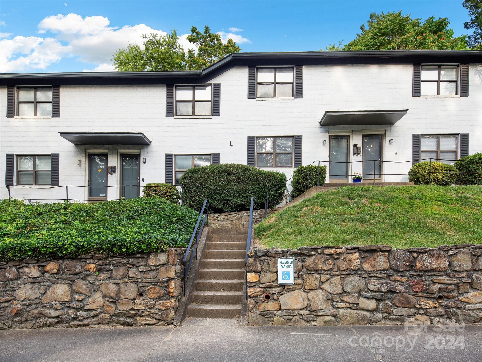 Beverly Condos - Residential