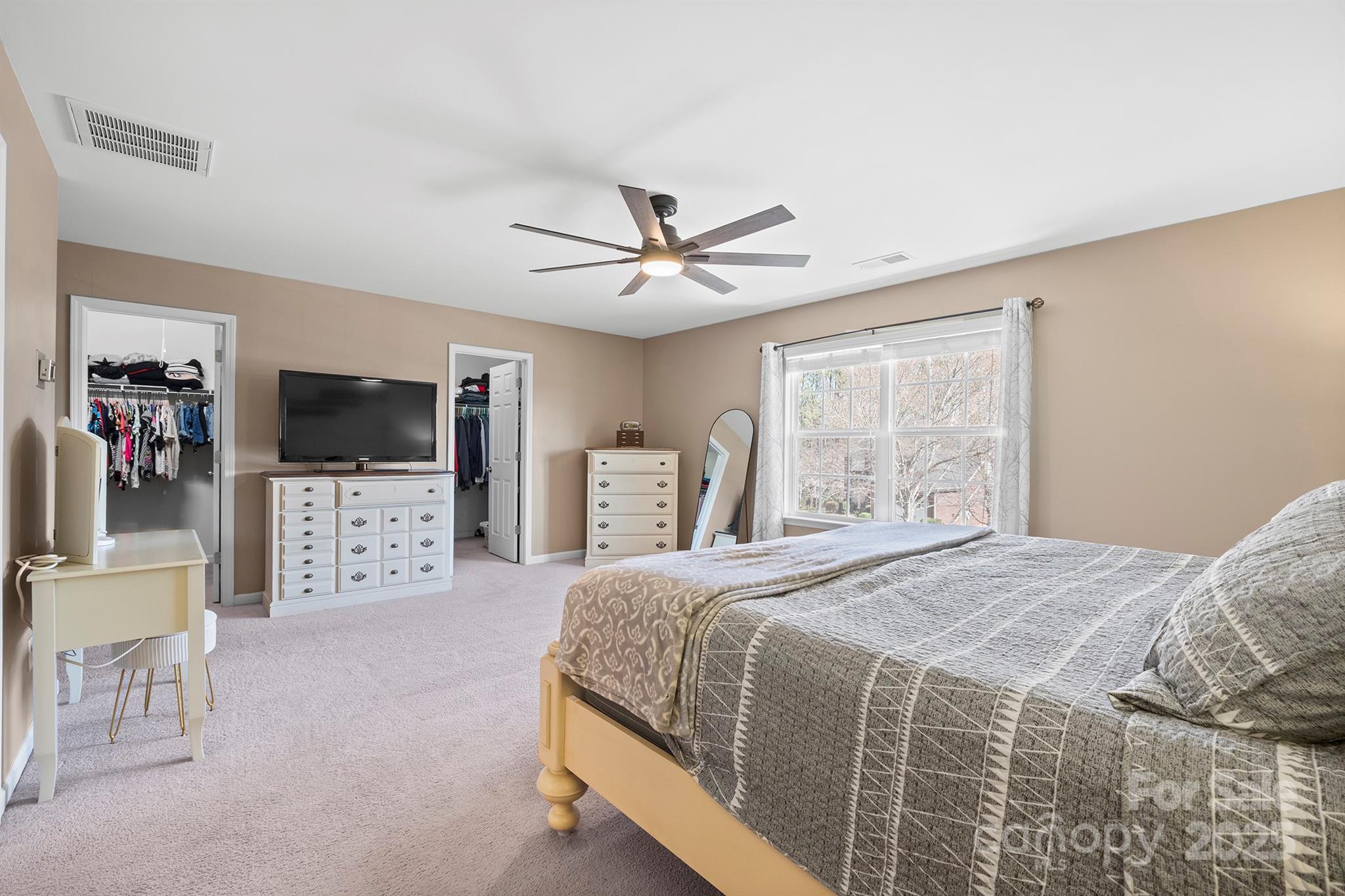 Shelly Woods - Residential