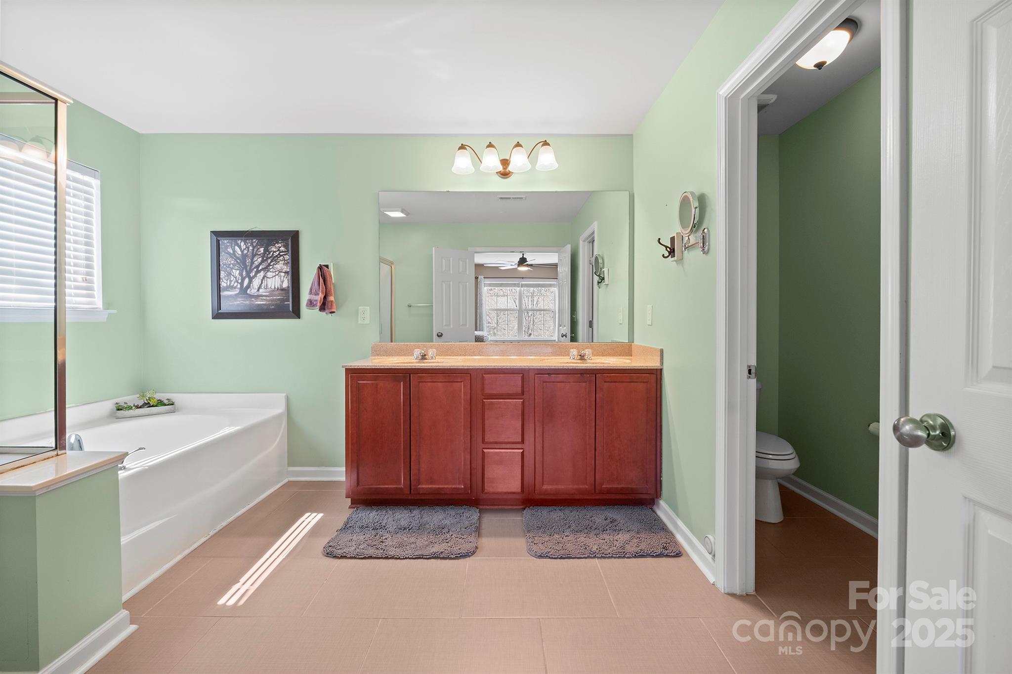 Shelly Woods - Residential