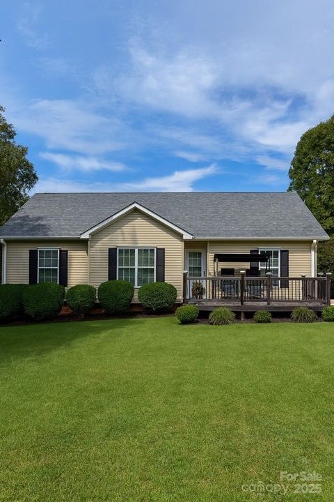 Photo of 638 Acorn Acres Road, Norwood, NC 28128 (MLS # 4311086)