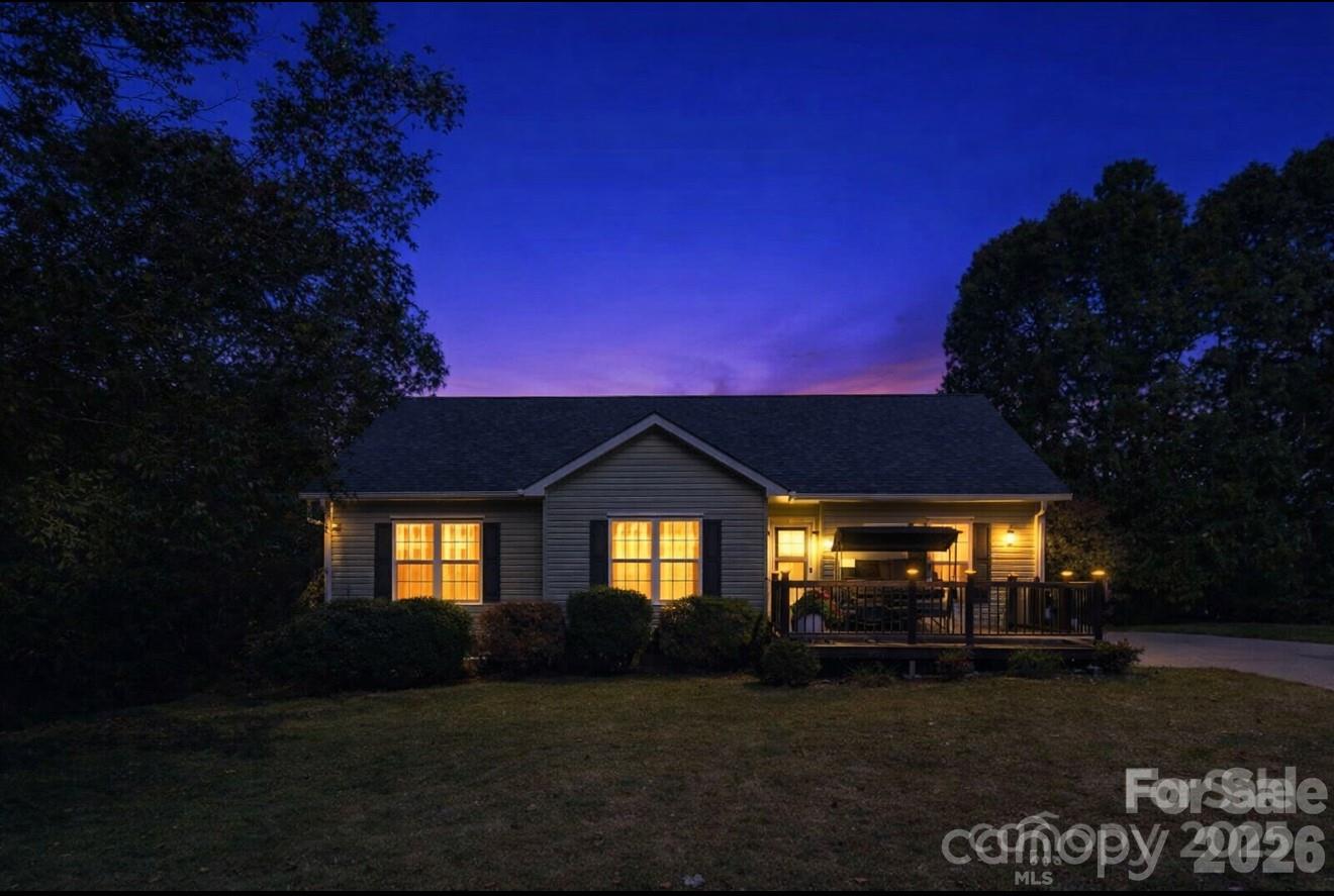 638 Acorn Acres Road