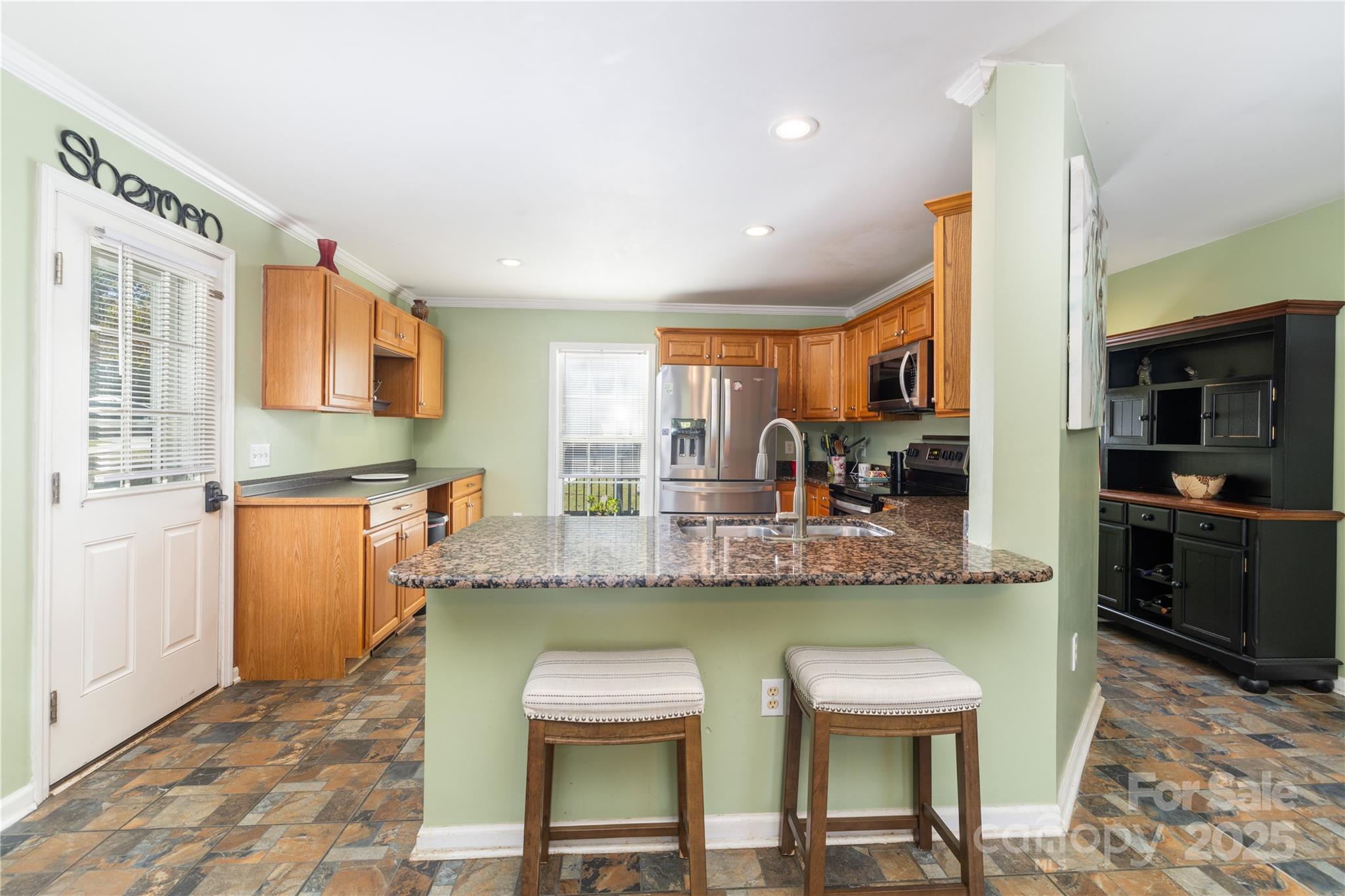 638 Acorn Acres Road