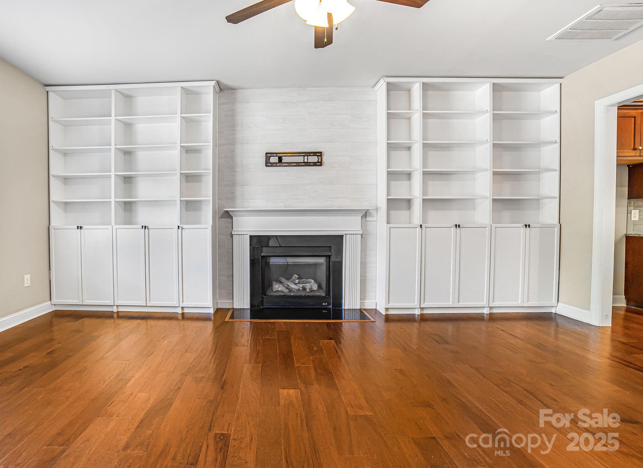 5361 Brickyard Terrace Court