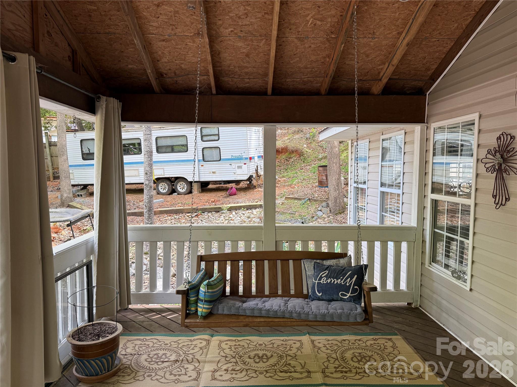 Twin Harbor - Residential