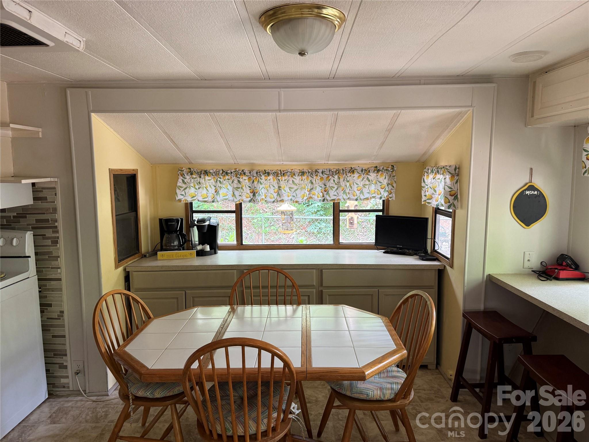 Twin Harbor - Residential