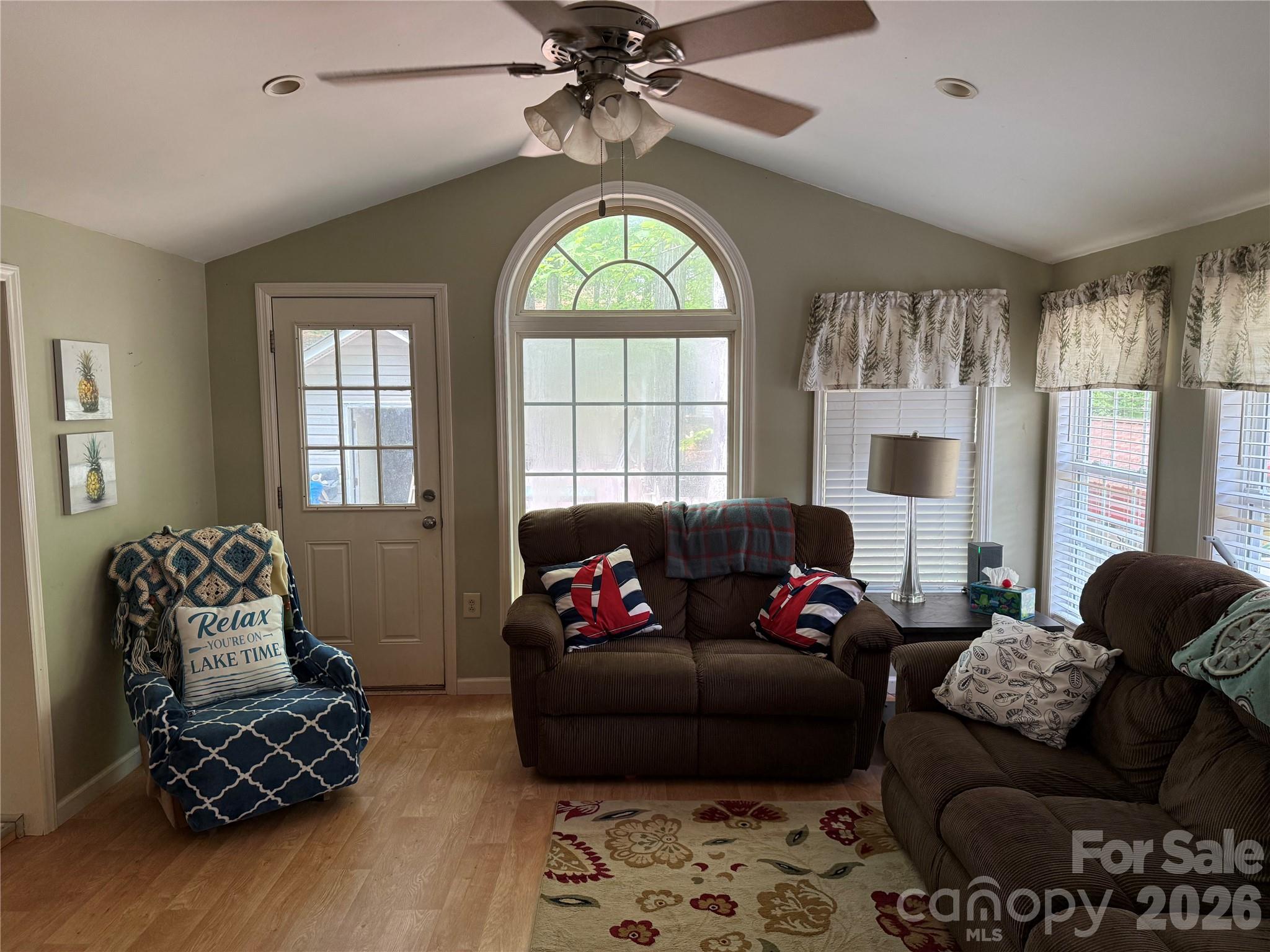 Twin Harbor - Residential