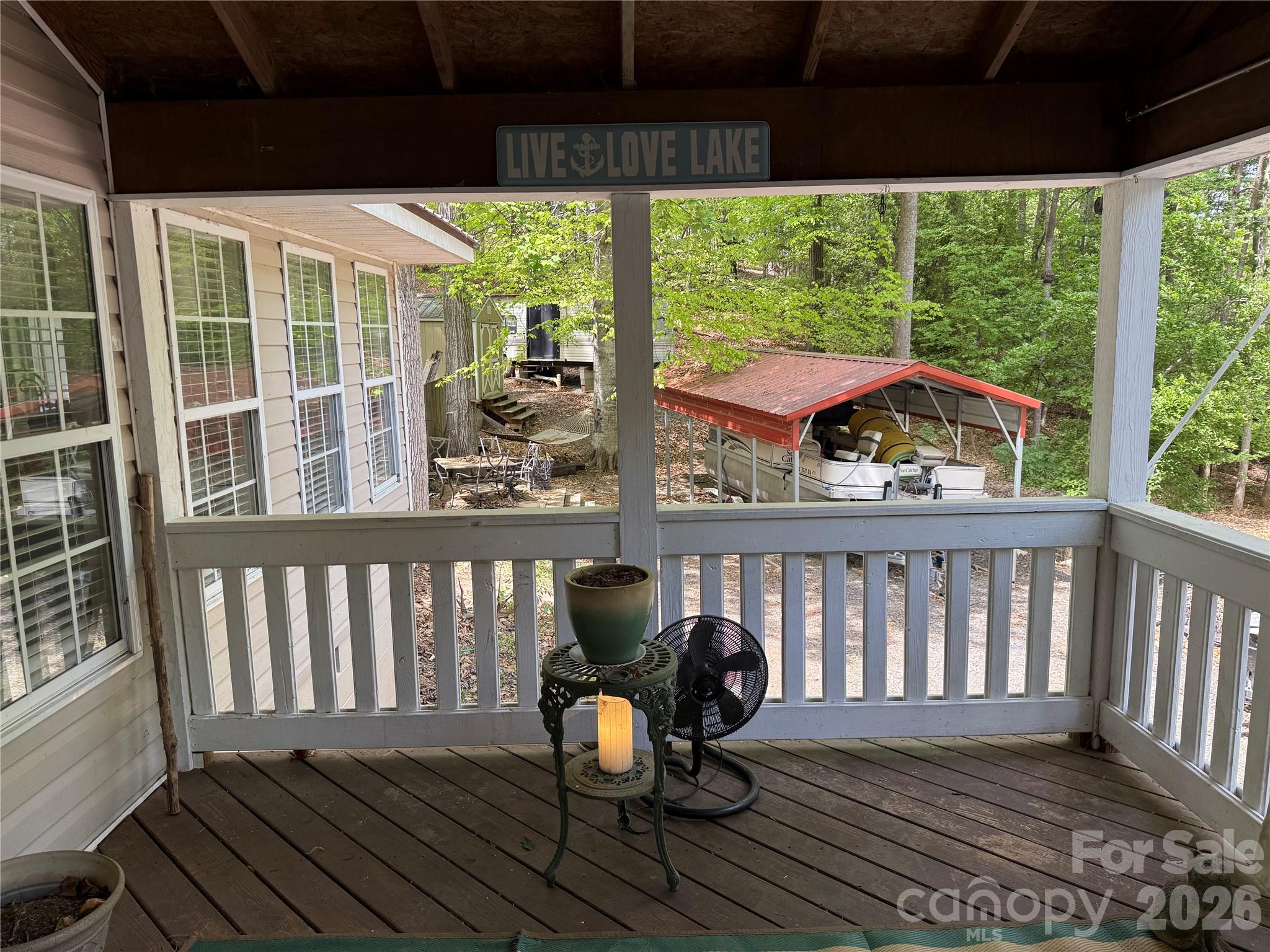 Twin Harbor - Residential