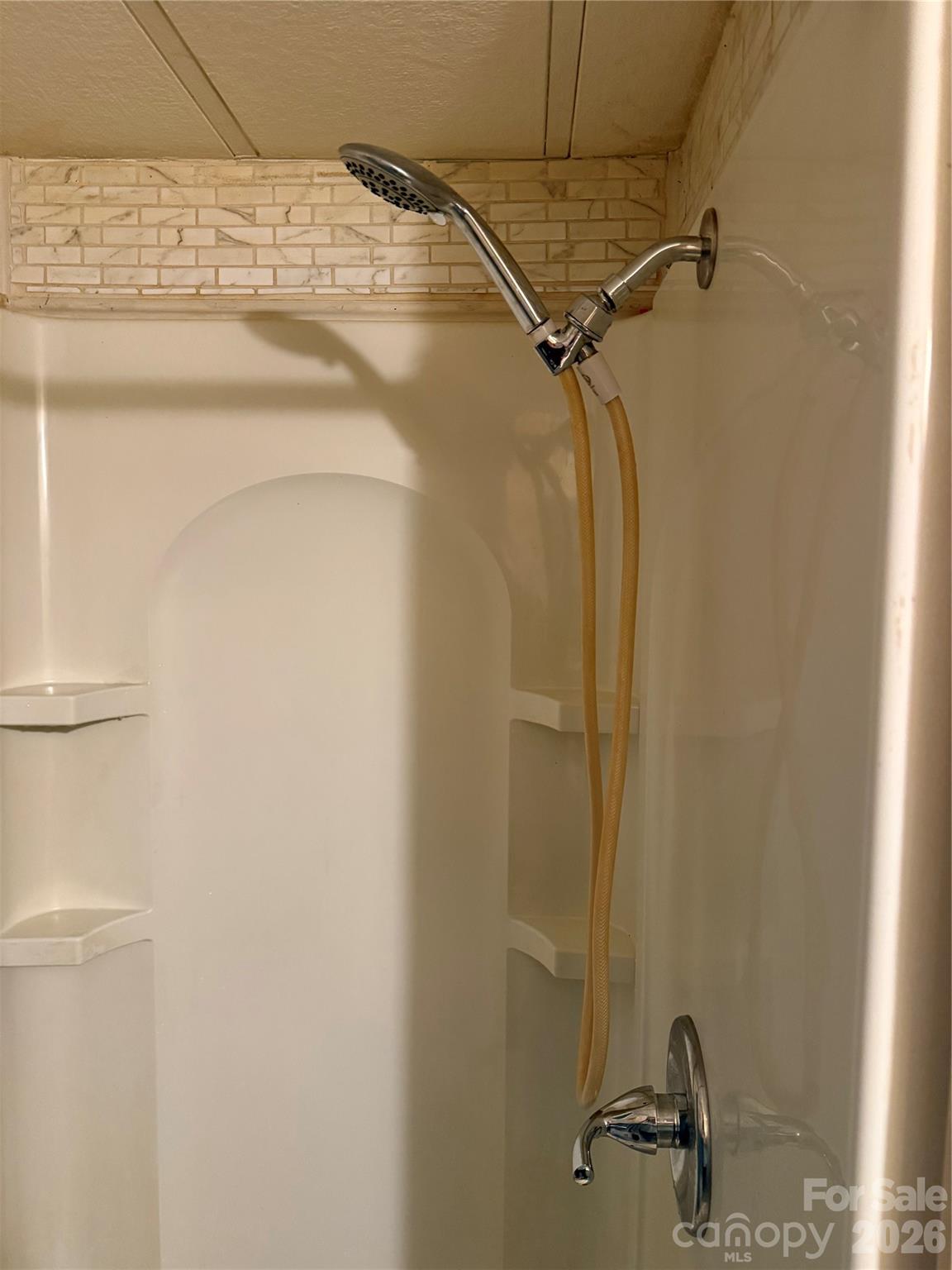 Twin Harbor - Residential