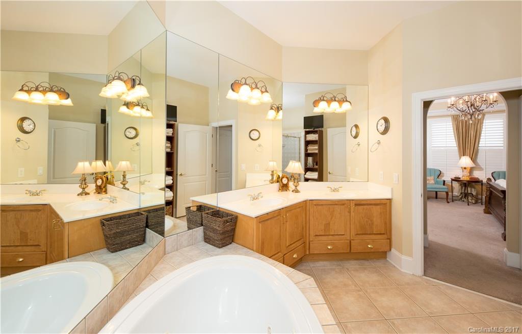 Laurel Creek - Residential