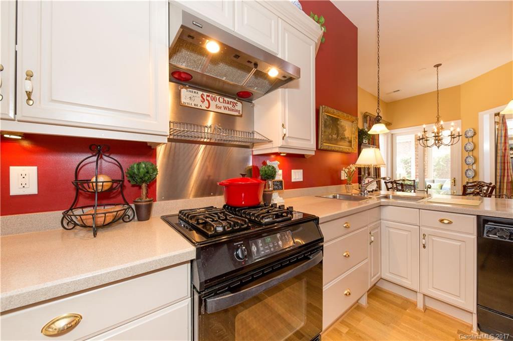 Laurel Creek - Residential