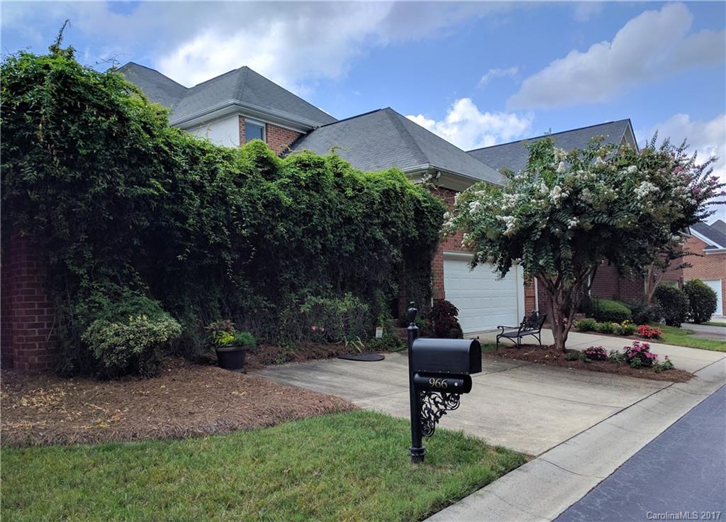 Laurel Creek - Residential