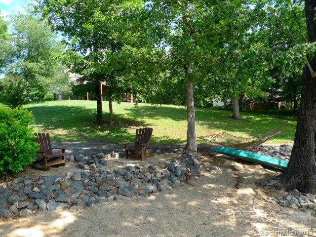 Laurel Point - Residential