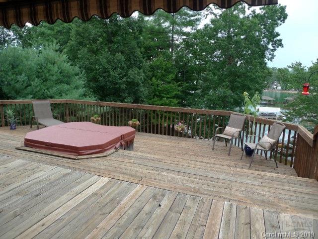 Laurel Point - Residential